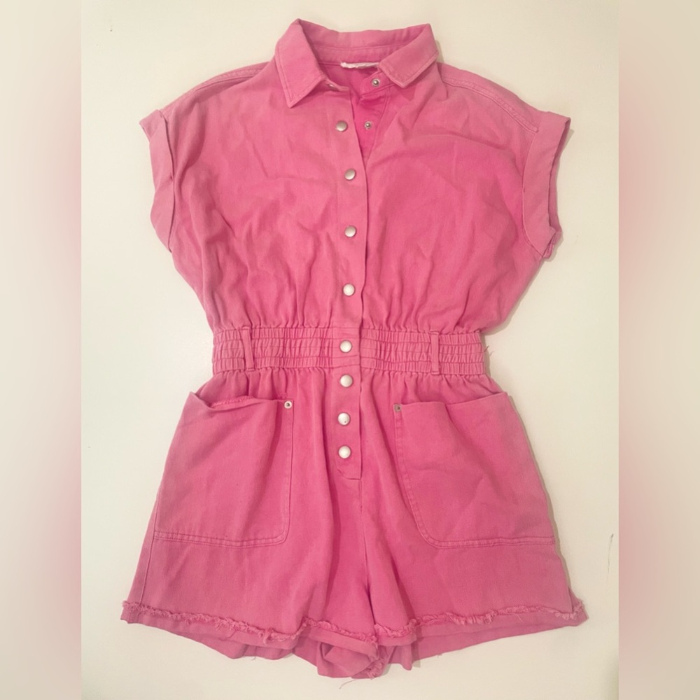 Sewn + Seen Pink Denim Utility Romper Overalls Size M LIKE NEW